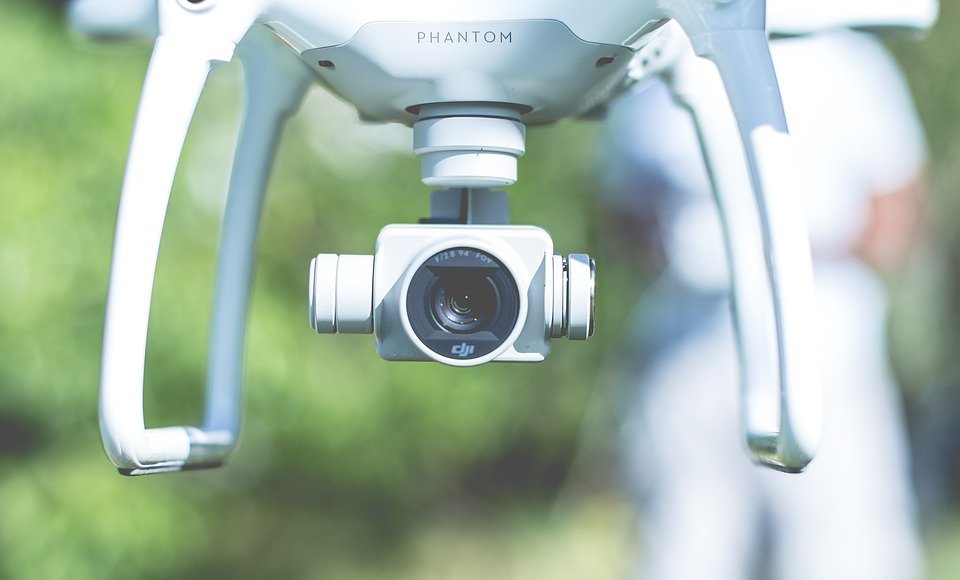 drone poliziotto