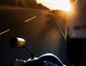 Come evitare incidenti tra auto e moto